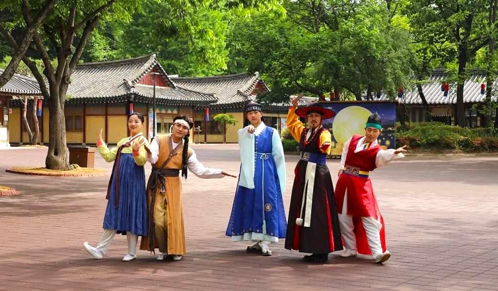 Tour Hàn Quốc 30/4