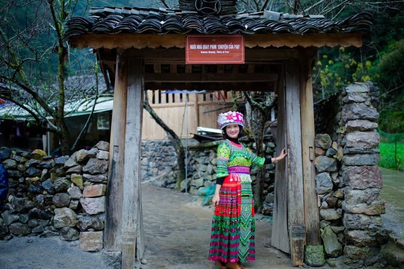 Tour Hà Giang 2025 nhà của Pao